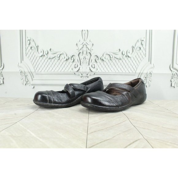 Clarks Bendable Black Leather Slip On Mary Jane Comfort Shoes Size 7 M - Picture 2 of 8